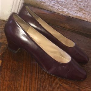 VINTAGE DESIGNER Ferragamo Heels